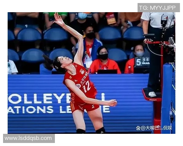 北京排球队防反战术解析：深度剖析排球比赛中的攻防策略与团队协作