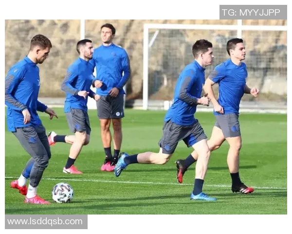 成都网球队在钻石联赛积分榜上以98分稳居第一名展现强劲实力 成都网球队在钻石联赛积分榜上以98分稳居第一名展现强劲实力