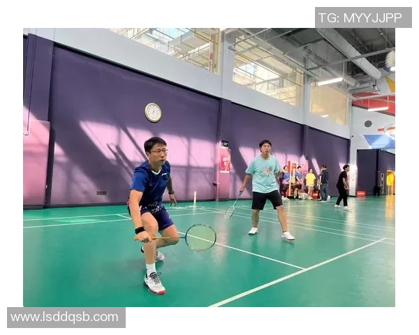 广州羽毛球队在赛场上的节奏变化与战术得失分析